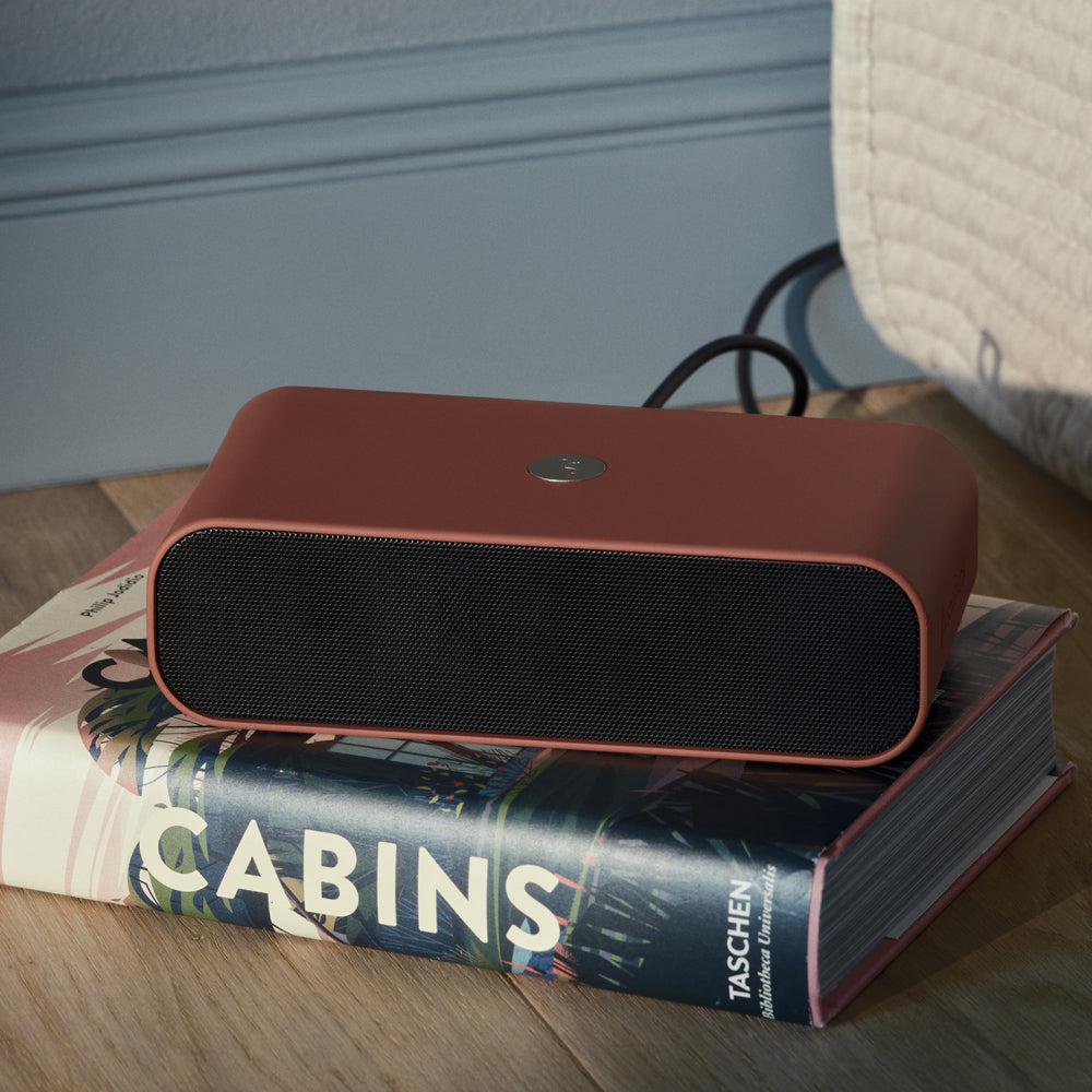 Kreafunk Wakie Alarm Clock with Wireless Charging – Terracotta